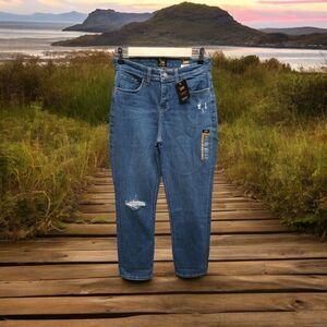 Lee Women's Mid Rise Boyfriend Jean NWT Size 4